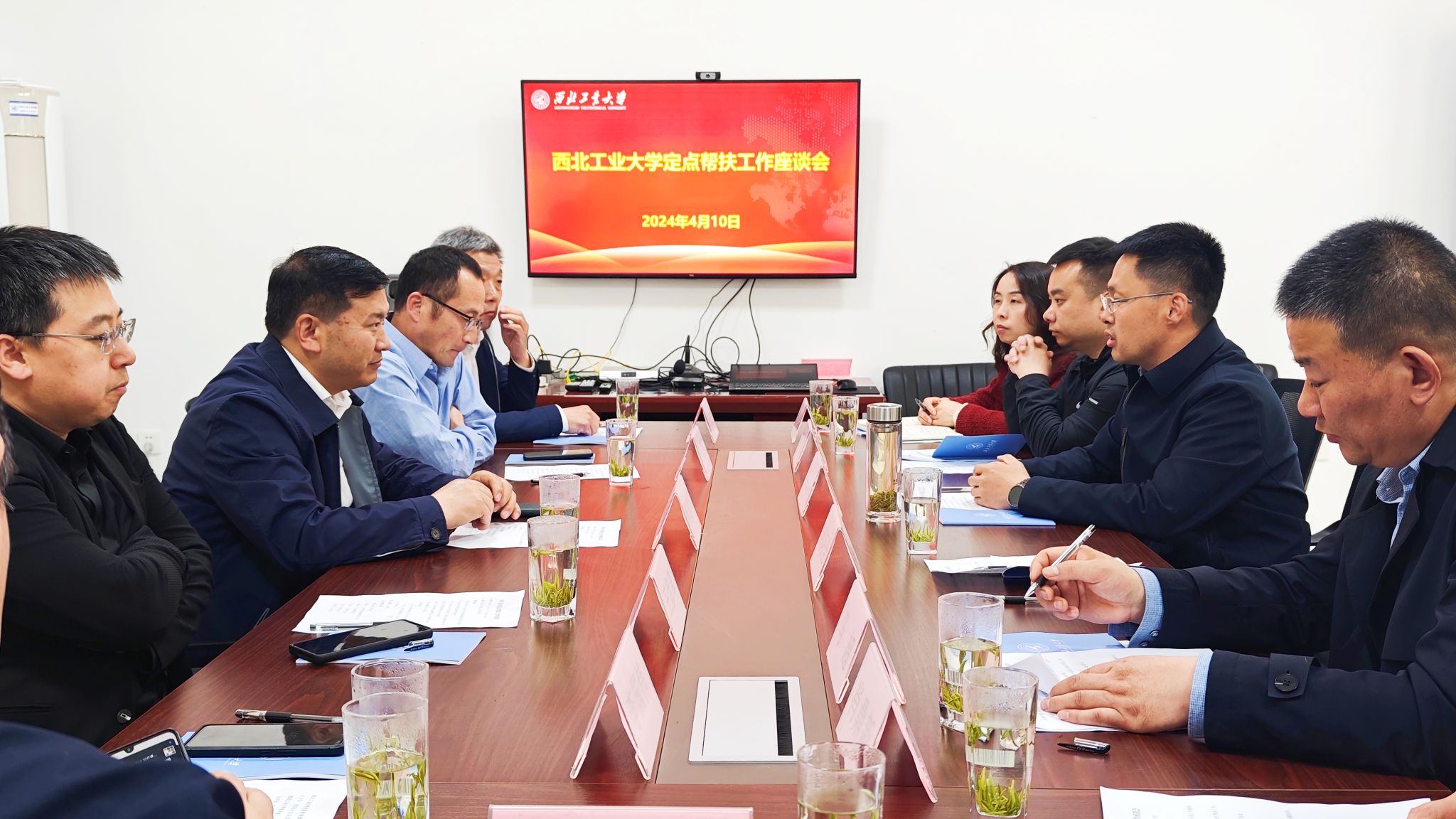 秦巴山2.jpg 秦巴山2.jpg