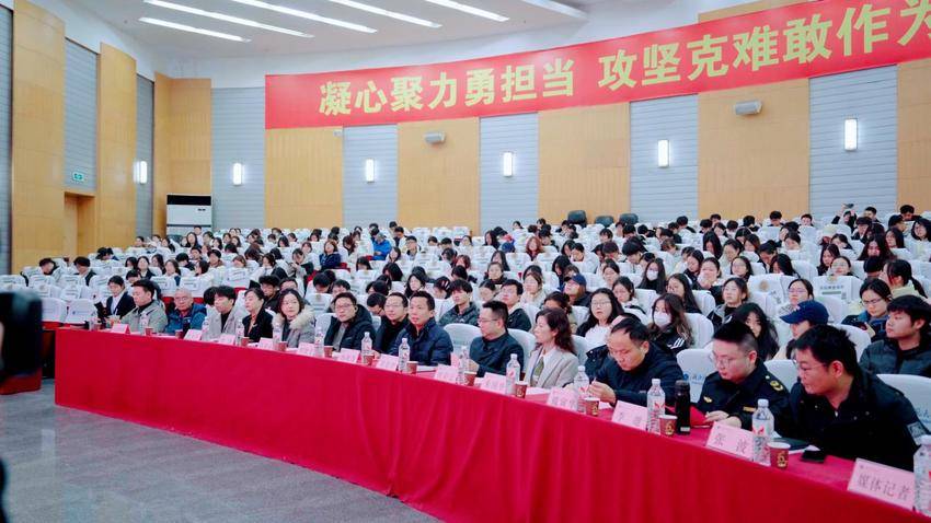 tmp_88bc01e4dd3e6001a65e683b94eeb44e.docx